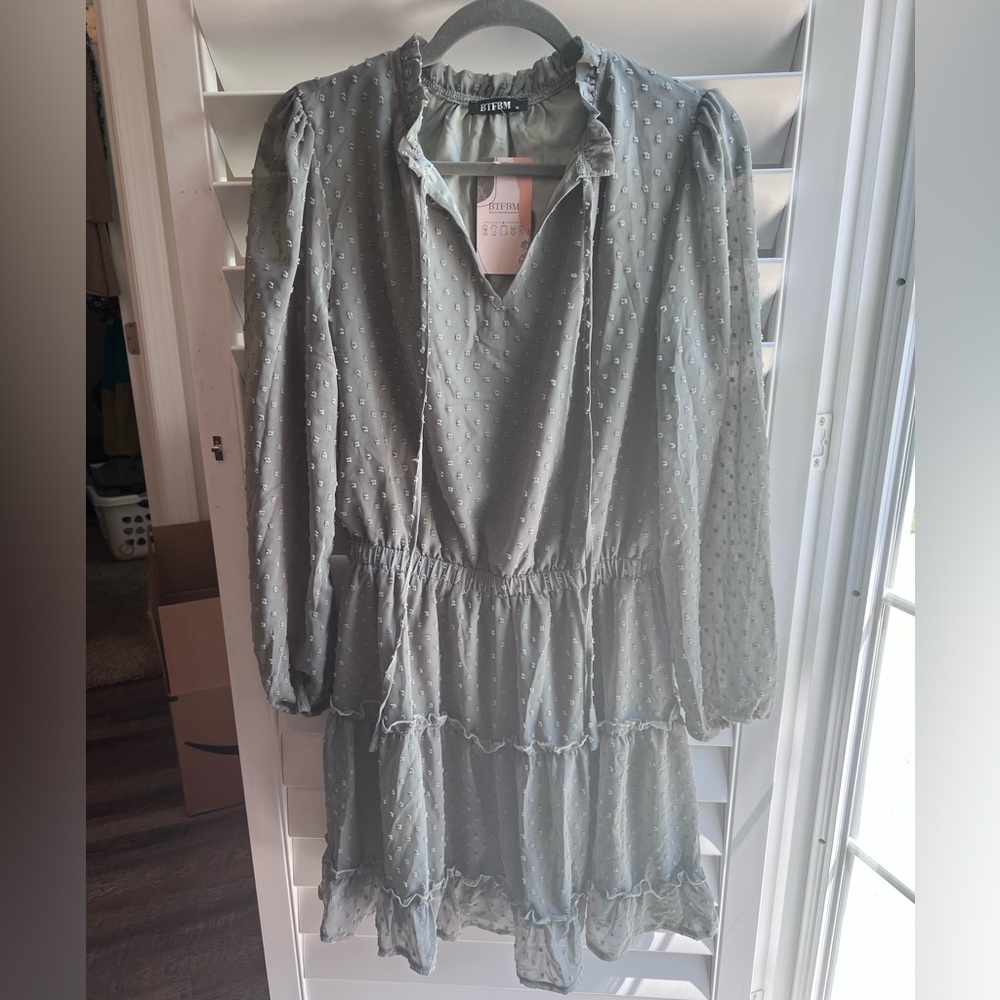 Green texture dress NWT